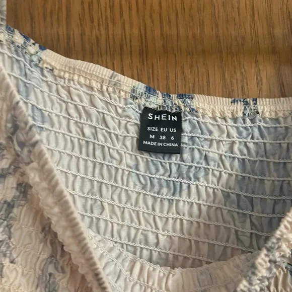 SHEIN Smocked Dress with Blue Floral Design - Picture 4 of 7